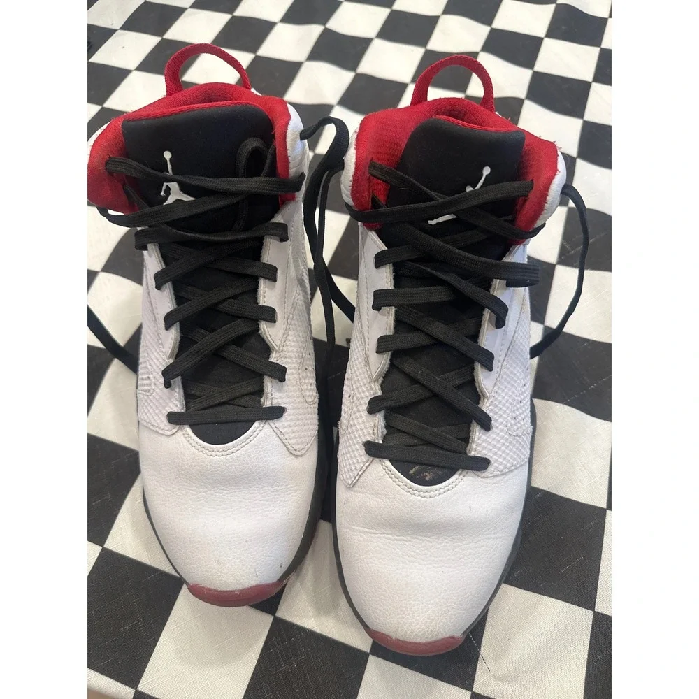 Nike Jordan lift off  Mens White Black University Red Sneakers  US 10 basketball